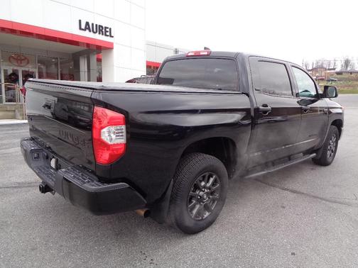 Photo 3 of 24 of 2021 Toyota Tundra SR5