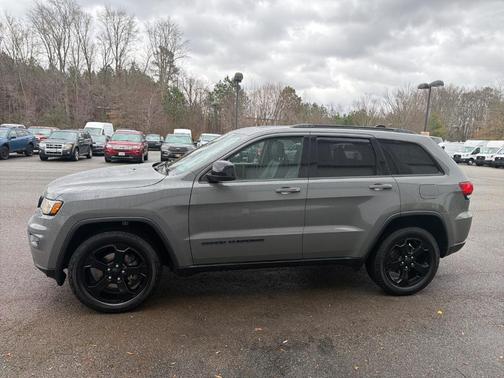 2019 Jeep Grand Cherokee Laredo