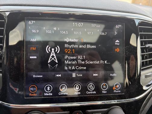 2019 Jeep Grand Cherokee Laredo