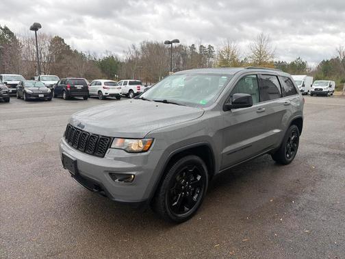 2019 Jeep Grand Cherokee Laredo