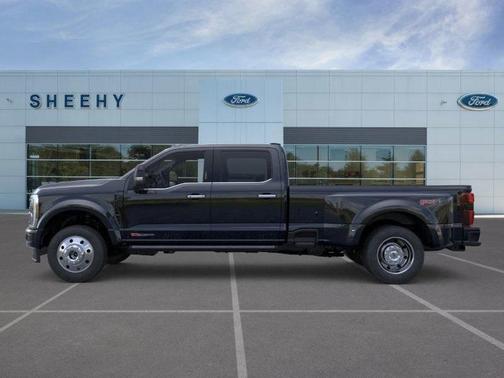 2026 Ford F-450 Platinum