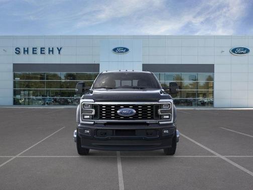 2026 Ford F-450 Platinum