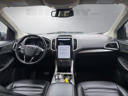 Iconic Silver Metallic 2024 Ford Edge SEL