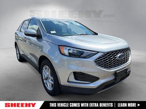 Iconic Silver Metallic 2024 Ford Edge SEL