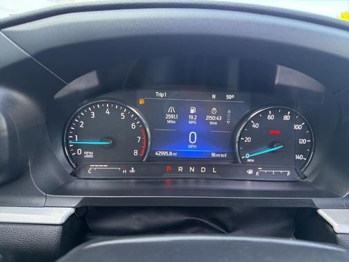 Agate Black Metallic 2022 Ford Explorer XLT