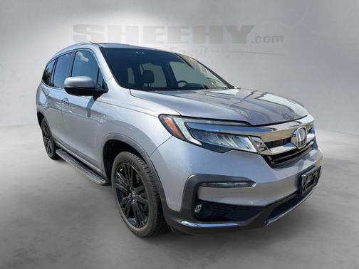 Silver 2019 Honda Pilot Elite