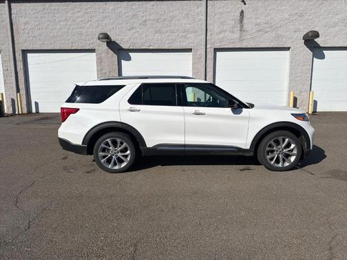 2021 Ford Explorer Platinum