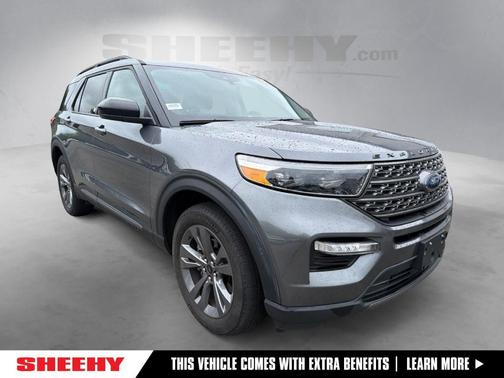 Carbonized Gray Metallic 2022 Ford Explorer XLT