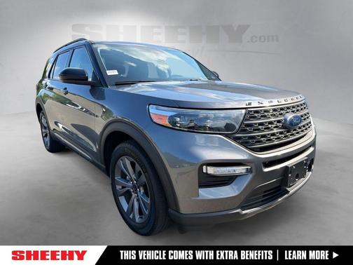 Carbonized Gray Metallic 2022 Ford Explorer XLT
