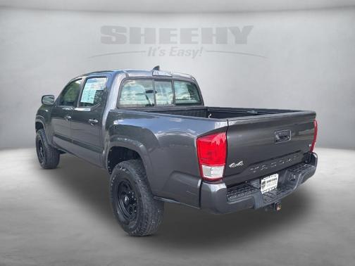 2016 Toyota Tacoma SR