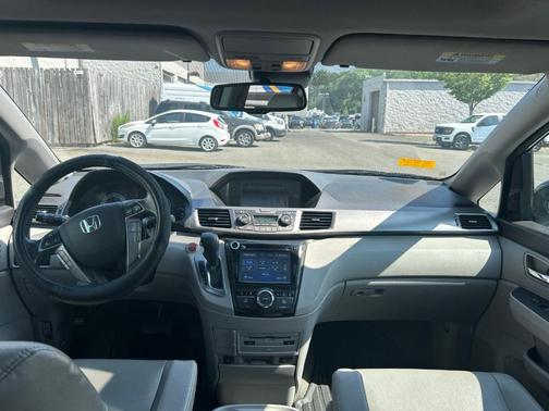 Silver 2016 Honda Odyssey Touring Elite