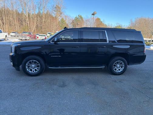2020 GMC Yukon XL SLT