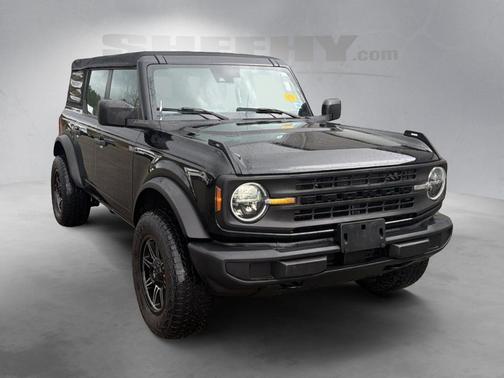 2021 Ford Bronco Base