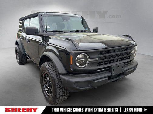 Shadow Black 2021 Ford Bronco Base