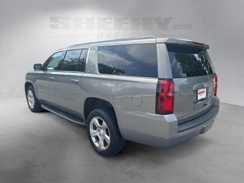 2017 Chevrolet Suburban LT