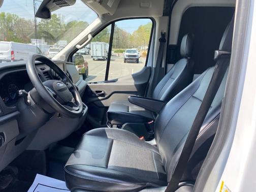 2023 Ford Transit-250 Base