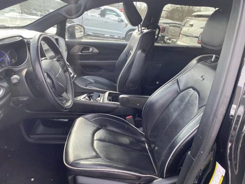 2021 Chrysler Pacifica Hybrid Limited