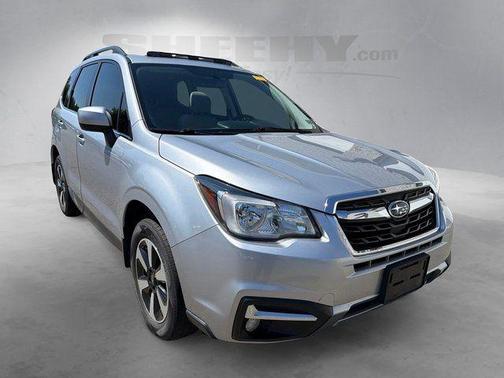 Ice Silver Metallic 2018 Subaru Forester 2.5i Limited