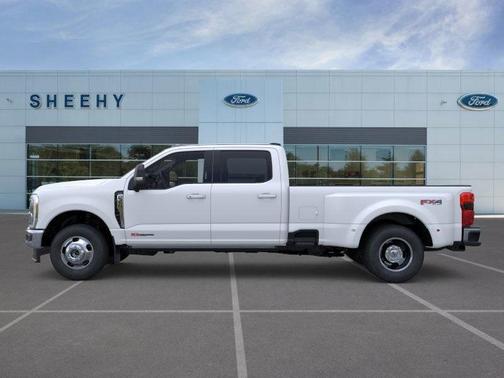 2025 Ford F-350 Lariat Super Duty