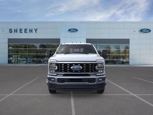 2025 Ford F-350 Lariat Super Duty