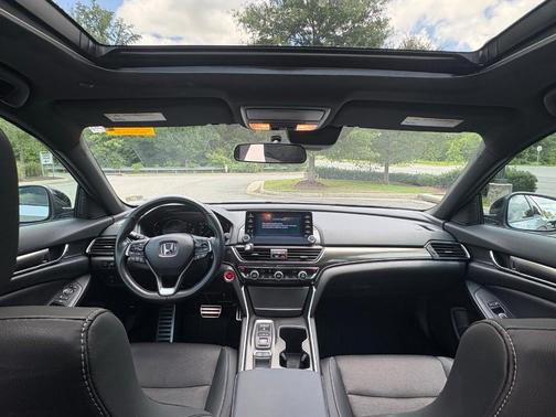 2022 Honda Accord Sport 2.0T