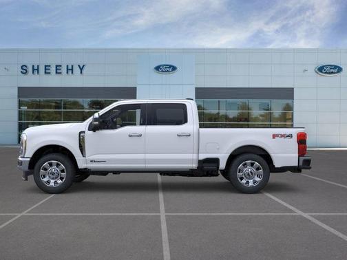2025 Ford F-350 Lariat Super Duty