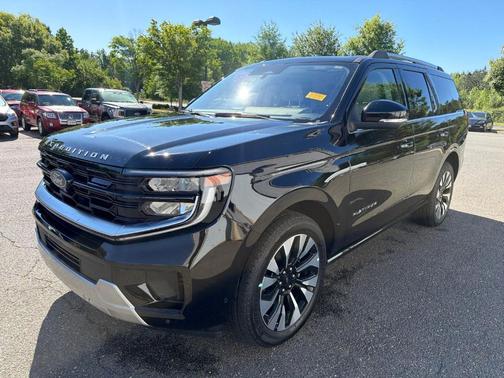 Black Metallic 2025 Ford Expedition Platinum