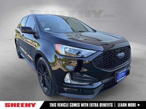 Agate Black Metallic 2024 Ford Edge ST Line