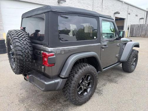 Granite Crystal Clearcoat Metallic 2024 Jeep Wrangler Sport