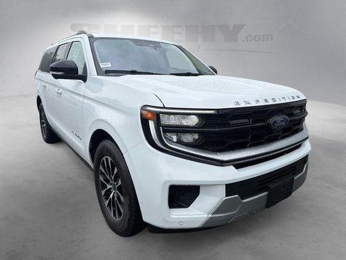 Star White 2025 Ford Expedition Max Platinum