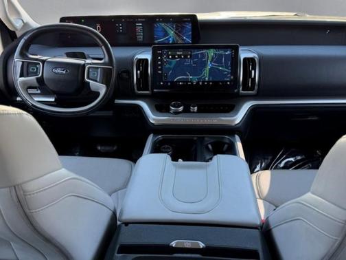 Star White 2025 Ford Expedition Max Platinum