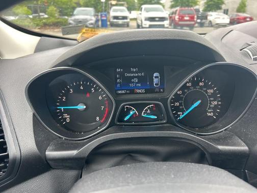 Black Metallic 2019 Ford Escape SE