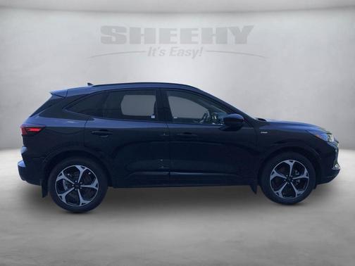 2023 Ford Escape ST-Line Elite