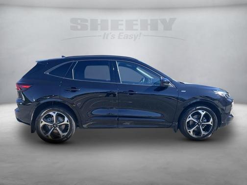 2023 Ford Escape ST-Line Elite