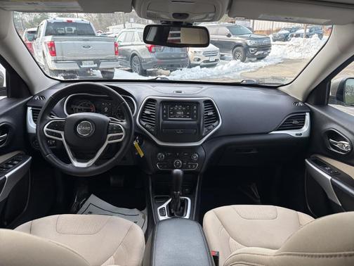 2017 Jeep Cherokee Latitude