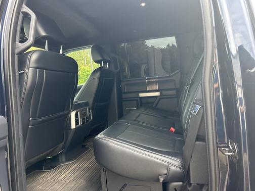 2022 Ford F-350 Lariat Super Duty