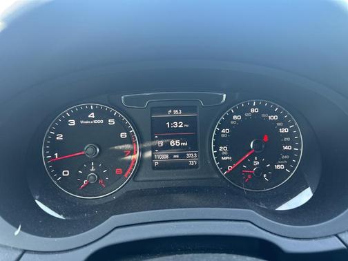 2017 Audi Q3 2.0T Premium Plus
