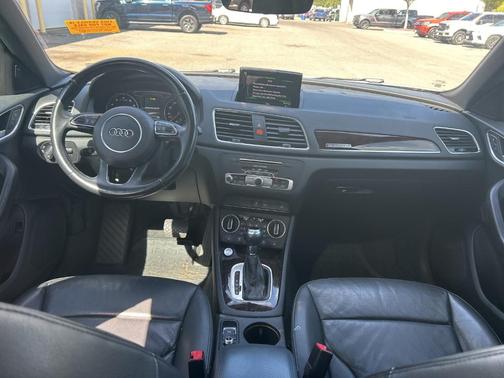 2017 Audi Q3 2.0T Premium Plus