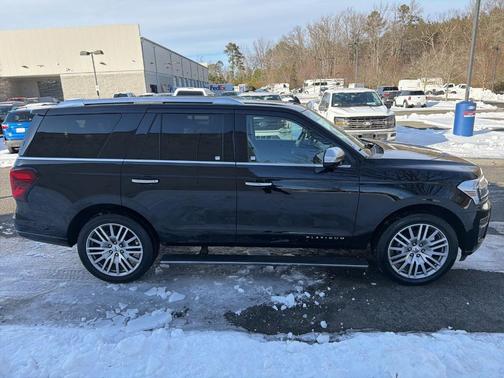 2022 Ford Expedition Platinum