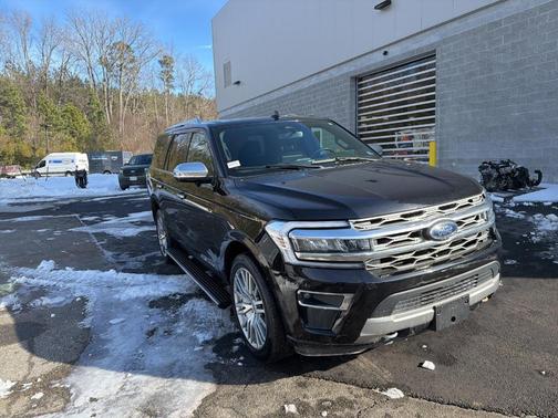 2022 Ford Expedition Platinum