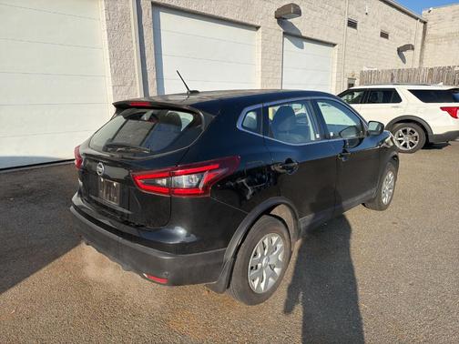 2020 Nissan Rogue Sport S