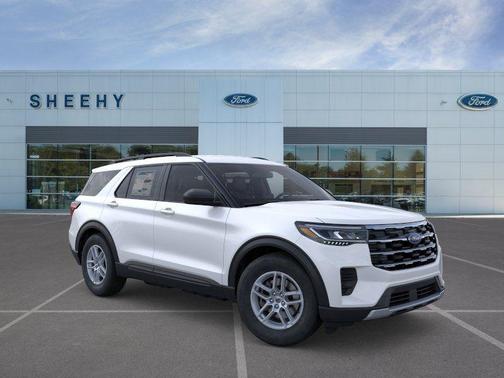 White Metallic 2026 Ford Explorer Active