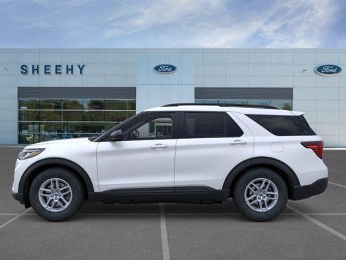 White Metallic 2026 Ford Explorer Active