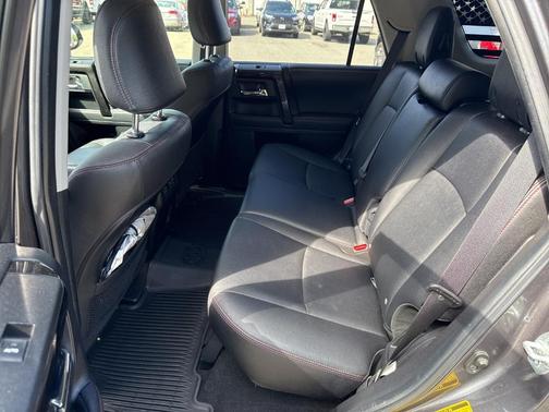 2020 Toyota 4Runner Venture