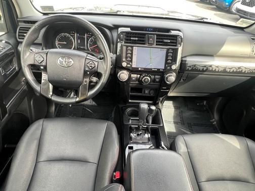 2020 Toyota 4Runner Venture