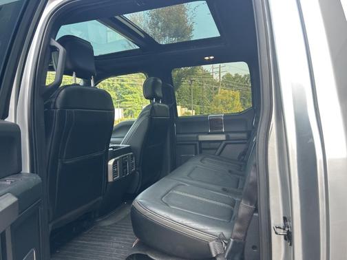 2015 Ford F-150 Platinum