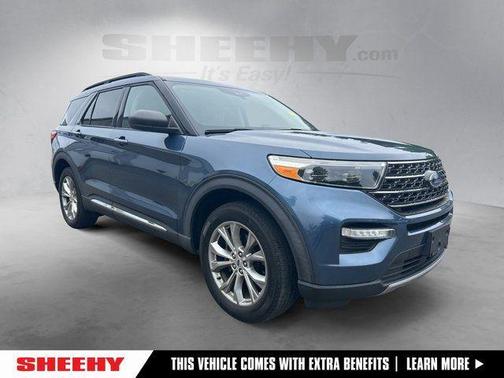 Blue Metallic 2020 Ford Explorer XLT
