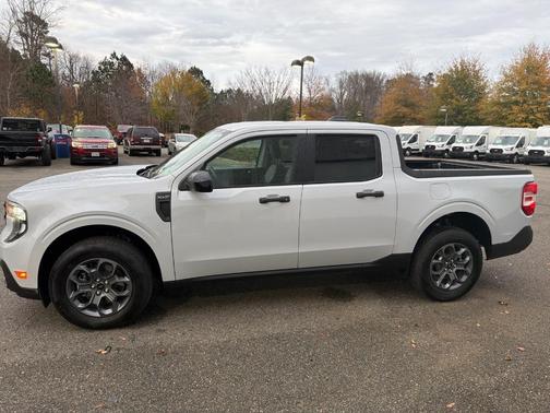 2025 Ford Maverick XLT