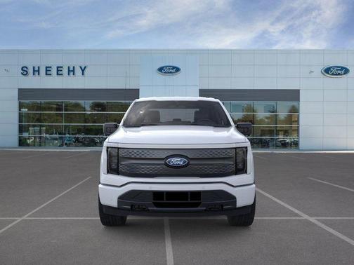 Oxford White 2025 Ford F-150 Lightning Flash