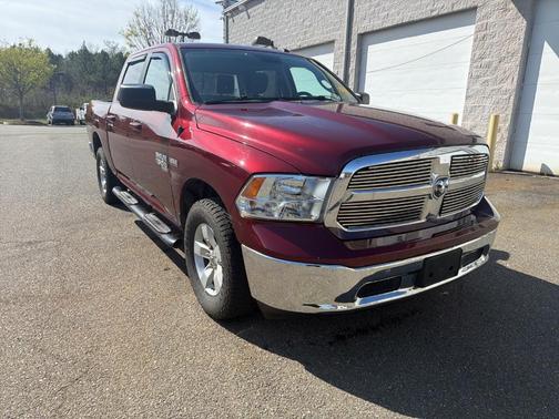 Delmonico Red Pearlcoat 2019 RAM 1500 Classic SLT